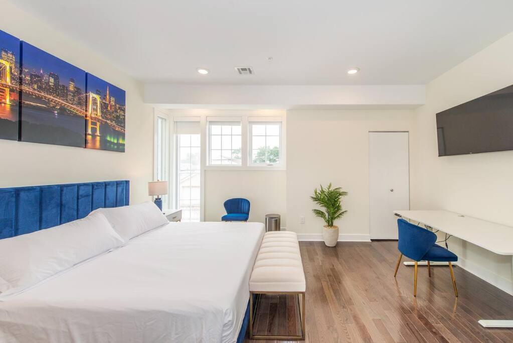 Stylish Chic Condo Nyc At Fingertips North Bergen Exterior photo